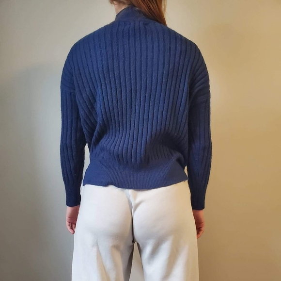 Blue turtle neck - Picture 6 of 6